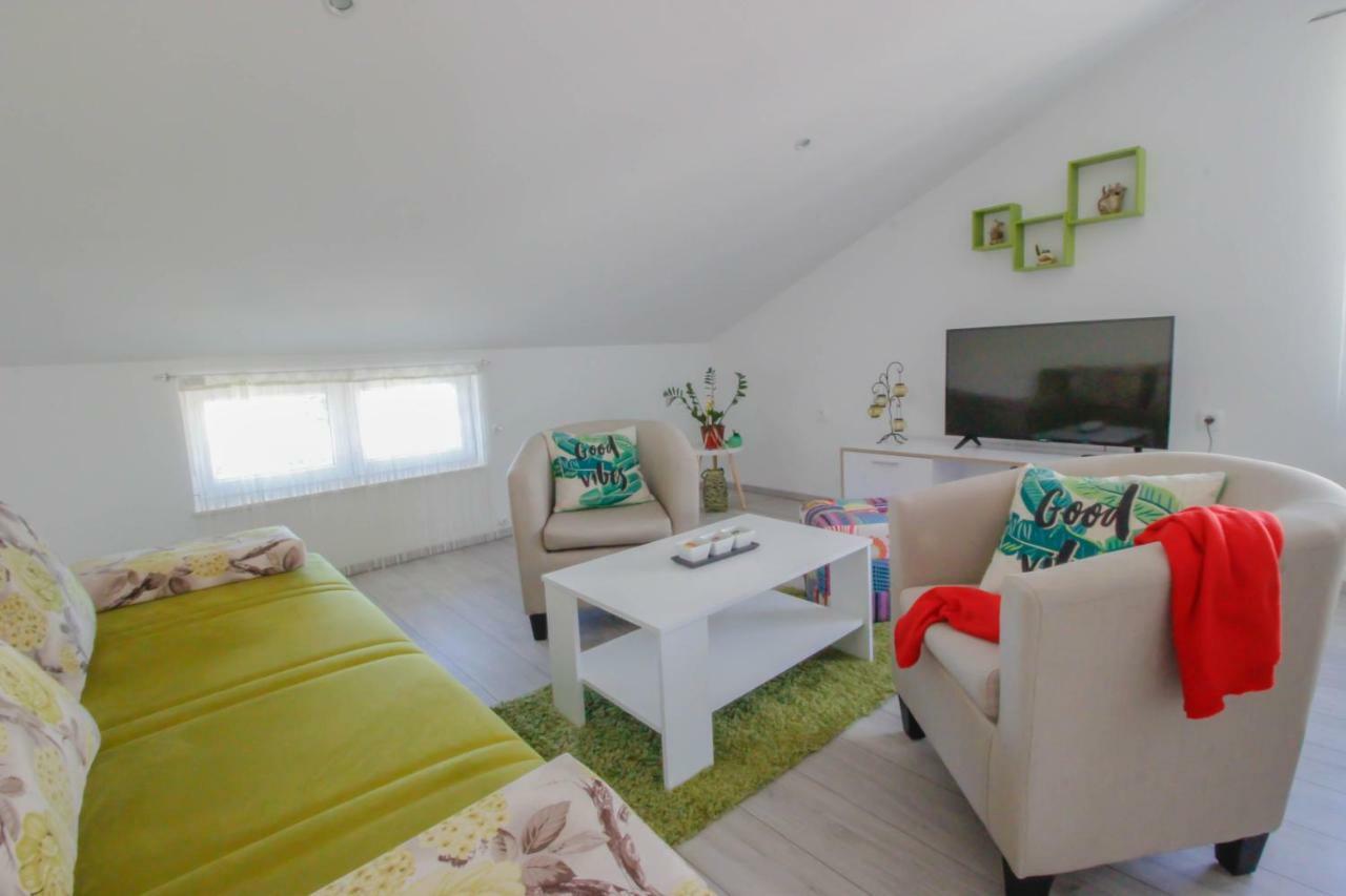 Studio Apartman Sky Rovinj Buitenkant foto