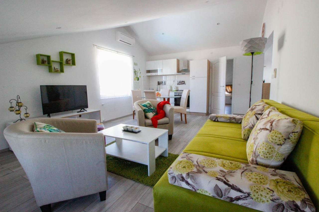 Studio Apartman Sky Rovinj Buitenkant foto