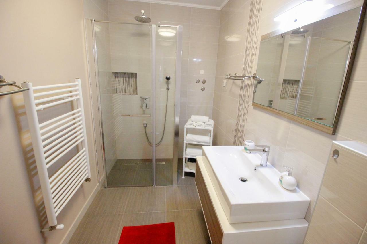 Studio Apartman Sky Rovinj Buitenkant foto